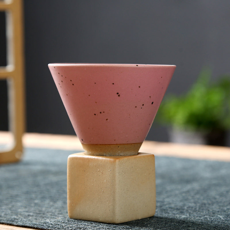 Cone Cup With Base